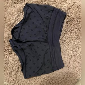 Lululemon Shorts sz 6